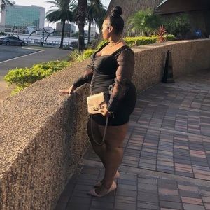 Black mini puff sleeve dress
